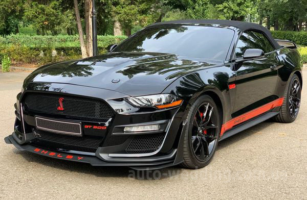Кабриолет на свадьбу Ford Mustang GT 5.0 black с водителем в Киеве