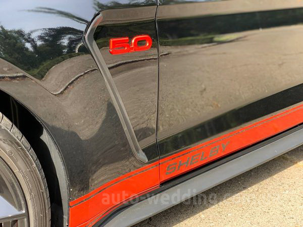 Кабриолет на свадьбу Ford Mustang GT 5.0 black с водителем в Киеве