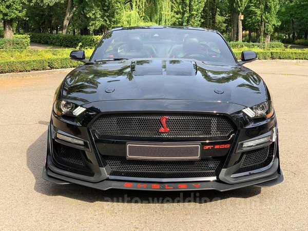 Кабриолет на свадьбу Ford Mustang GT 5.0 black с водителем в Киеве
