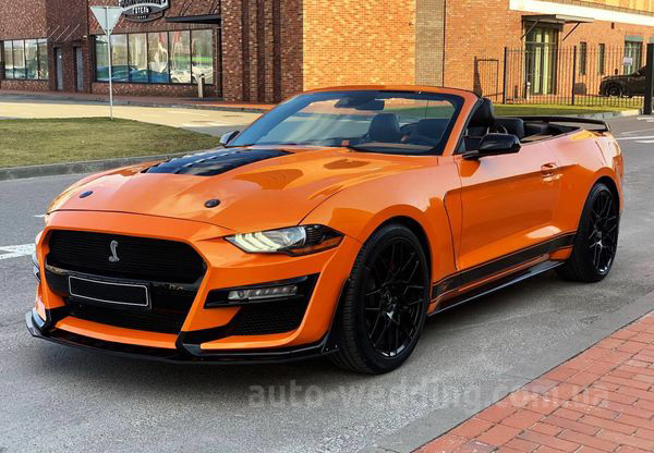 Кабриолет на свадьбу Ford Mustang GT оранжевый