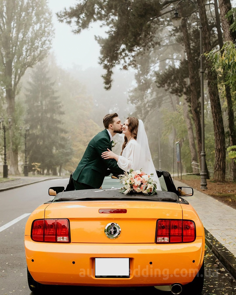 Кабриолет на свадьбу Ford Mustang GT orange