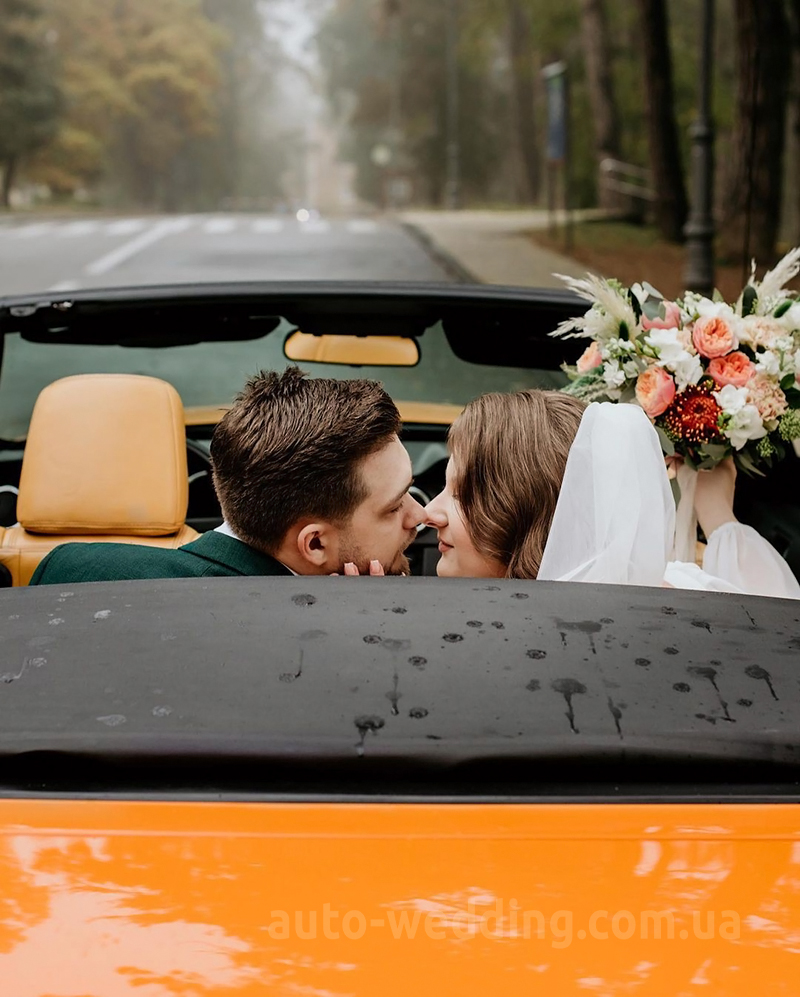 Кабриолет на свадьбу Ford Mustang GT orange