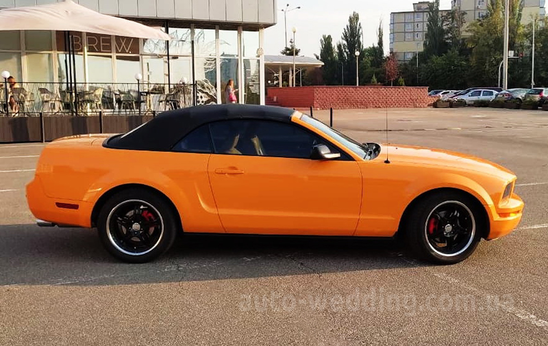 Кабриолет на свадьбу Ford Mustang GT orange