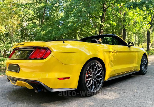 Кабриолет на свадьбу Ford Mustang GT