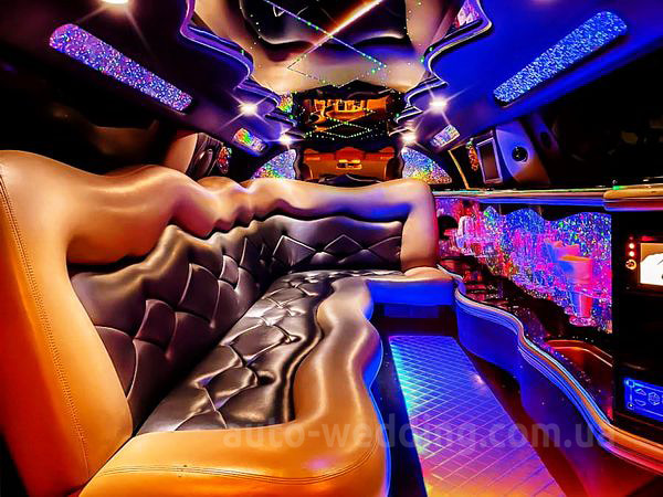 Прокат лимузина Chrysler 300C Rolls-Royse Phantom Tiffani