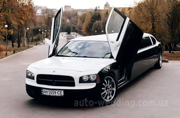 Прокат лимузина Dodge Charger на свадьбу в Киеве