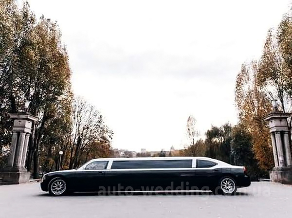 Прокат лимузина Dodge Charger на свадьбу в Киеве