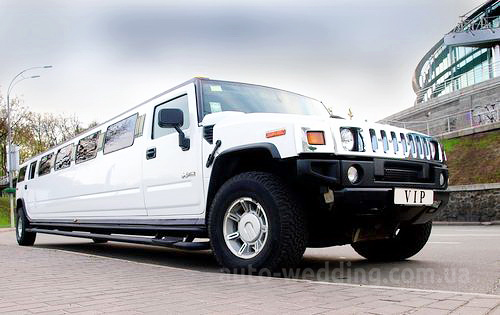 Прокат лимузина Hummer H2 Classic на свадьбу в Киеве