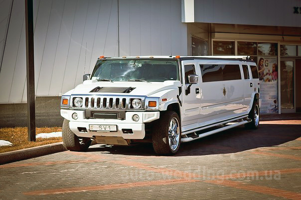 Прокат лимузина Hummer H2 на свадьбу в Киеве