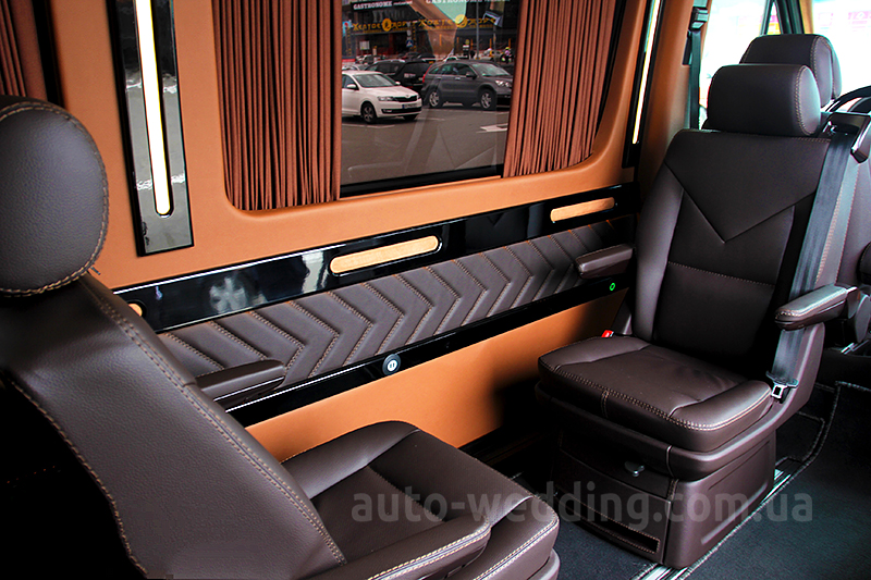 Аренда микроавтобуса Mercedes Sprinter VIP 8 мест на свадьбу