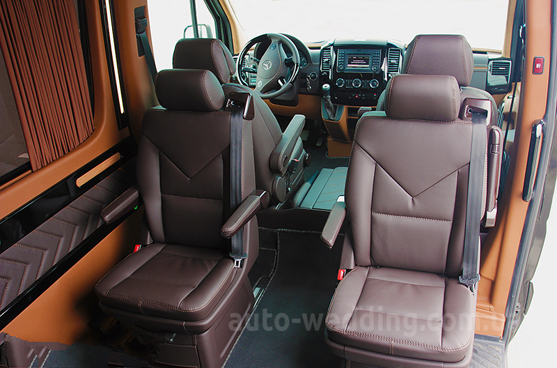 Аренда микроавтобуса Mercedes Sprinter VIP 8 мест на свадьбу