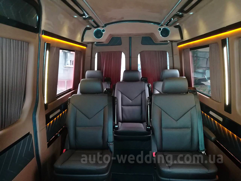 Аренда микроавтобуса Mercedes Sprinter VIP 8 мест на свадьбу