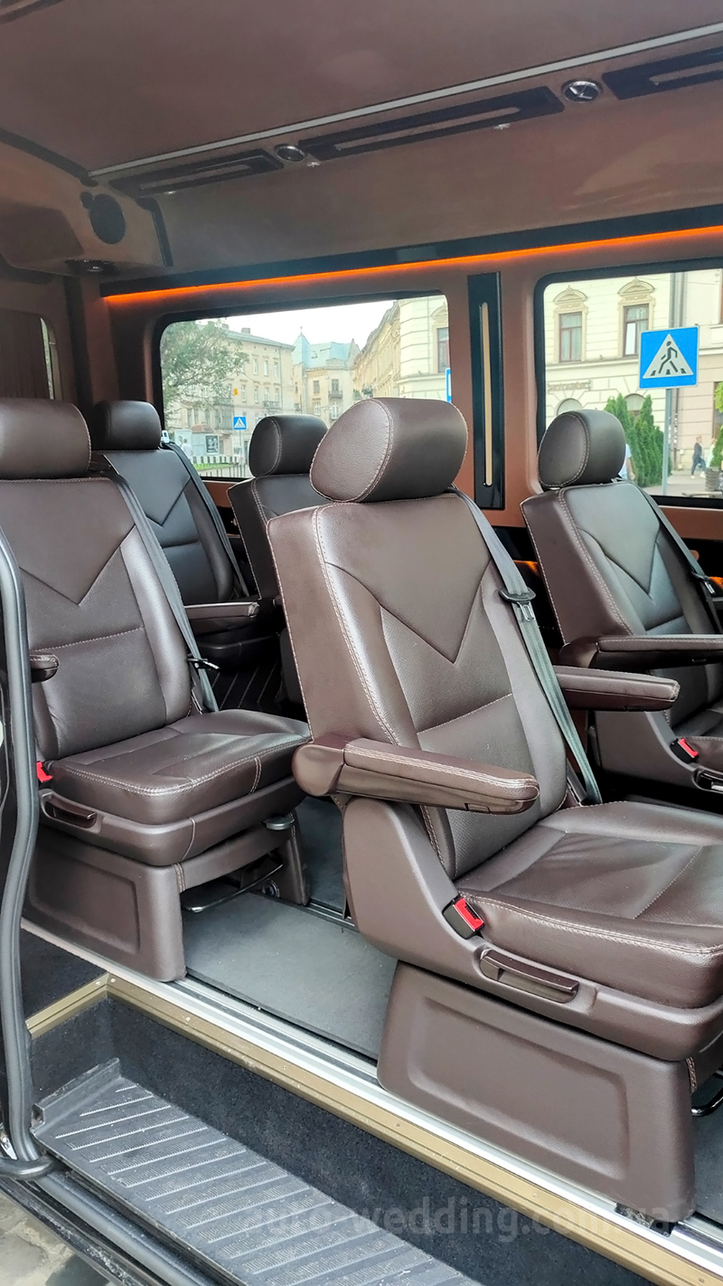 Аренда микроавтобуса Mercedes Sprinter VIP 8 мест на свадьбу