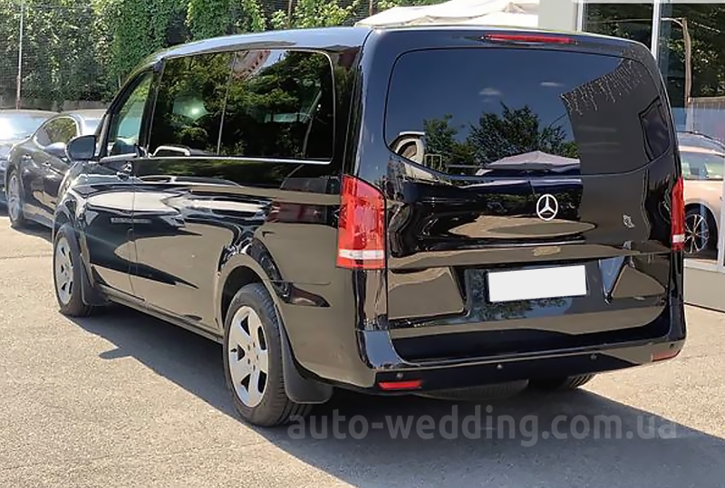 Аренда микроавтобуса Mercedes Viano 7 мест черный на свадьбу