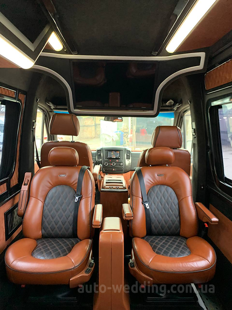 Аренда микроавтобуса Mercedes Sprinter VIP 11 мест на свадьбу