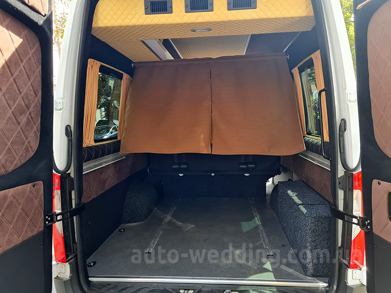 Аренда микроавтобуса Mercedes Sprinter 12 мест на свадьбу в Киеве