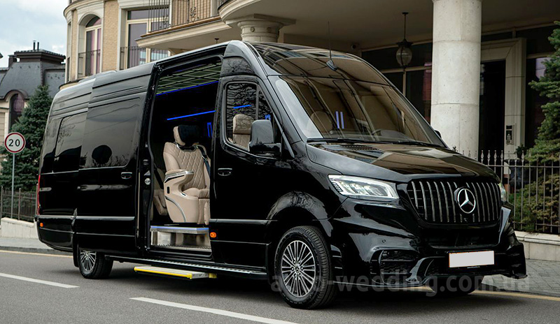 Аренда микроавтобуса Мерседес Спринтер VIP+ 8 мест 2025 на свадьбу в Киеве