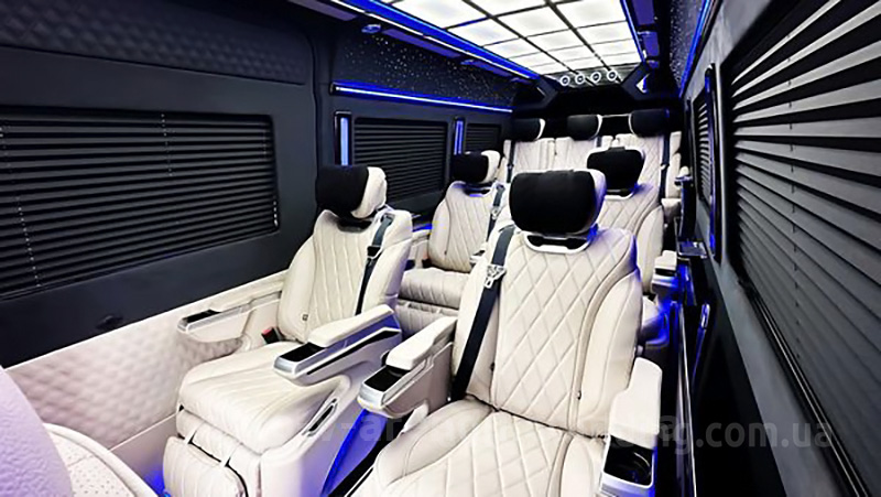 Аренда микроавтобуса Мерседес Спринтер VIP+ 8 мест 2025 на свадьбу в Киеве