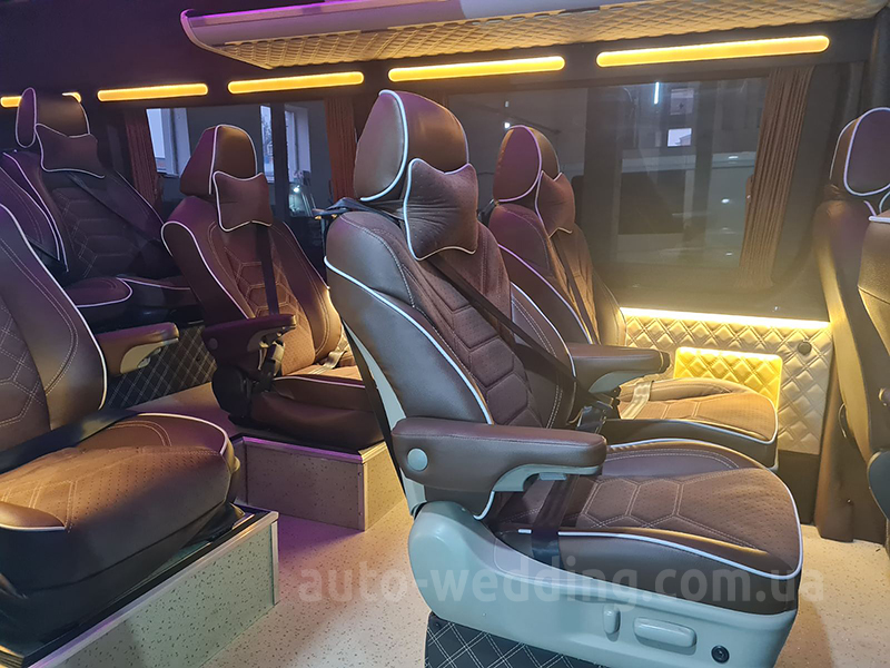 Микроавтобус на свадьбу Mercedes Sprinter VIP 8 мест белый на свадьбу в Киеве