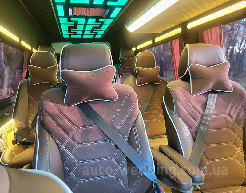 Микроавтобус на свадьбу Mercedes Sprinter VIP 8 мест белый на свадьбу в Киеве