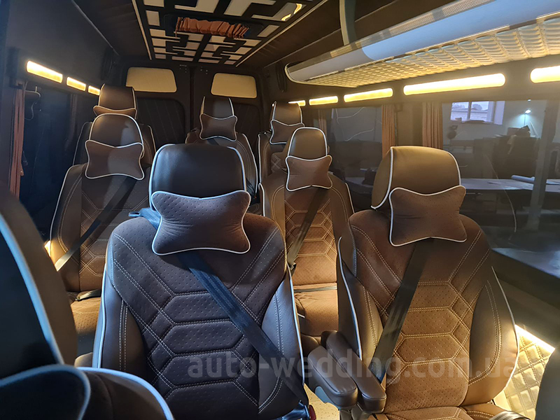 Микроавтобус на свадьбу Mercedes Sprinter VIP 8 мест белый на свадьбу в Киеве
