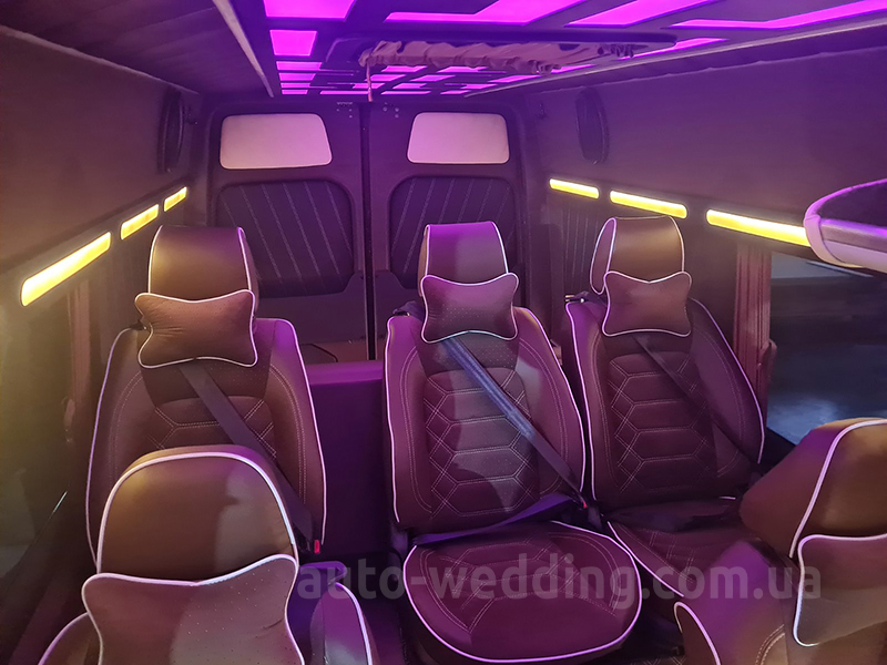 Микроавтобус на свадьбу Mercedes Sprinter VIP 8 мест белый на свадьбу в Киеве