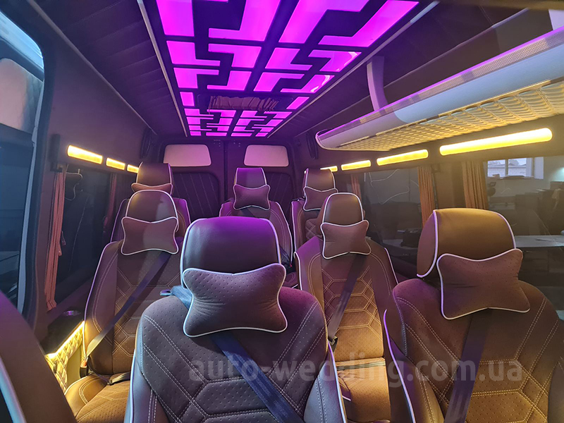Микроавтобус на свадьбу Mercedes Sprinter VIP 8 мест белый на свадьбу в Киеве