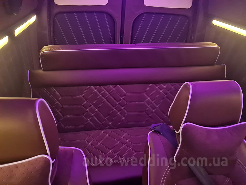 Микроавтобус на свадьбу Mercedes Sprinter VIP 8 мест белый на свадьбу в Киеве