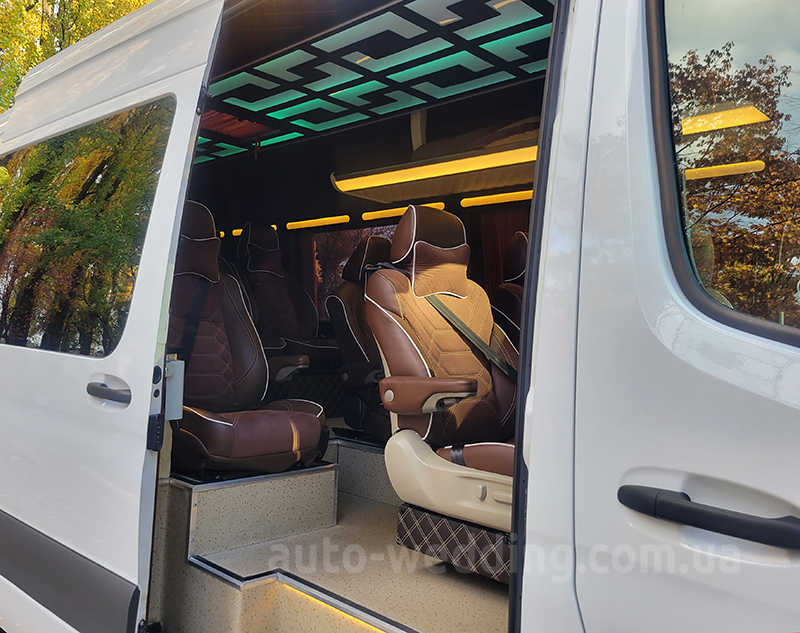 Микроавтобус на свадьбу Mercedes Sprinter VIP 8 мест белый на свадьбу в Киеве