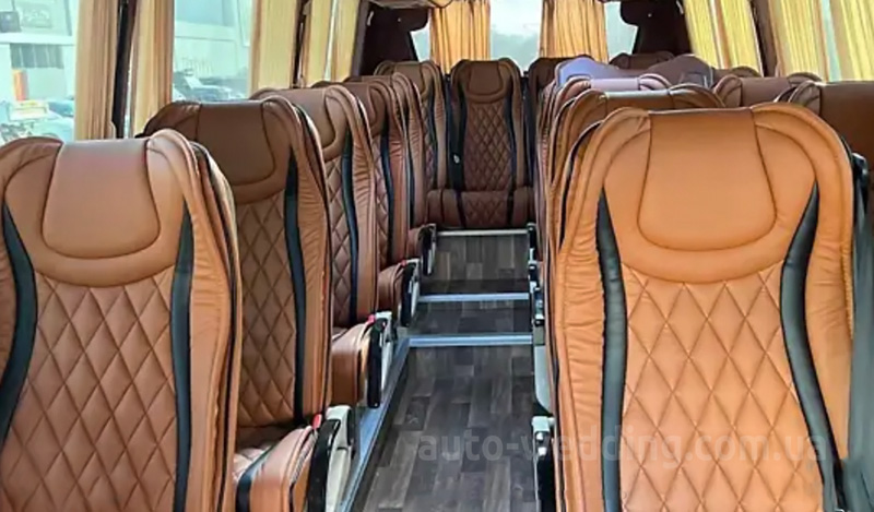 Аренда микроавтобуса Mercedes Sprinter HD 907 20 мест на свадьбу с водителем в Киеве