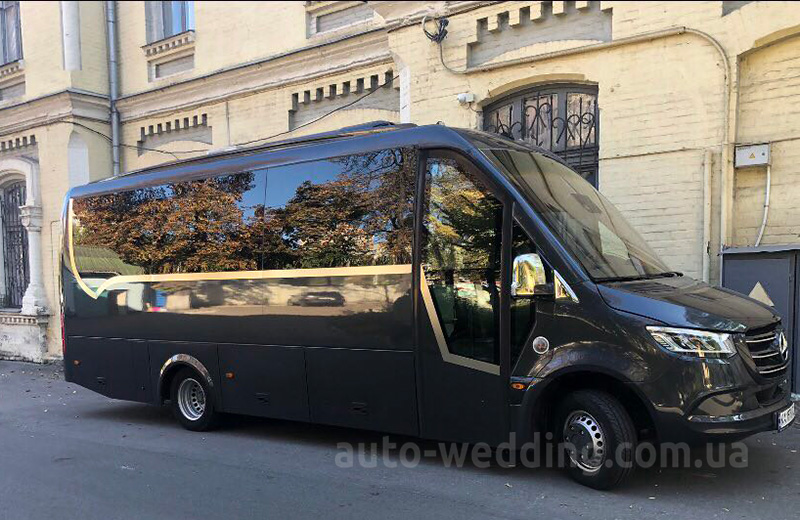 Аренда микроавтобуса Mercedes Sprinter HD 907 20 мест на свадьбу с водителем в Киеве