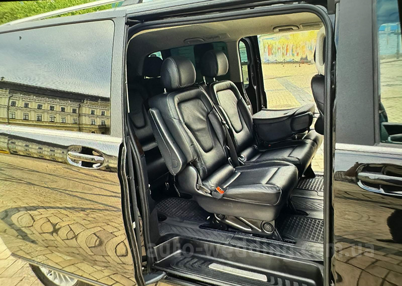 Аренда микроавтобуса Mercedes-Benz V-Class long 7 мест на свадьбу с водителем в Киеве