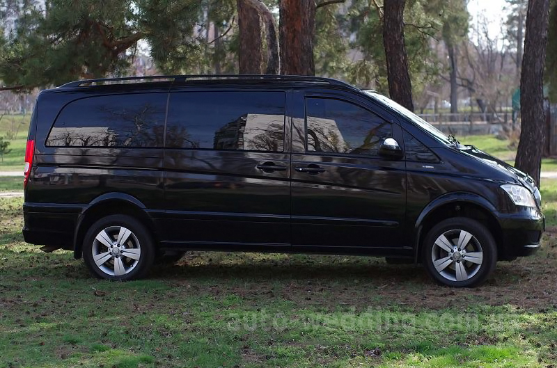 Аренда микроавтобуса Mercedes-Benz Viano 4MATIC на свадьбу в Киеве