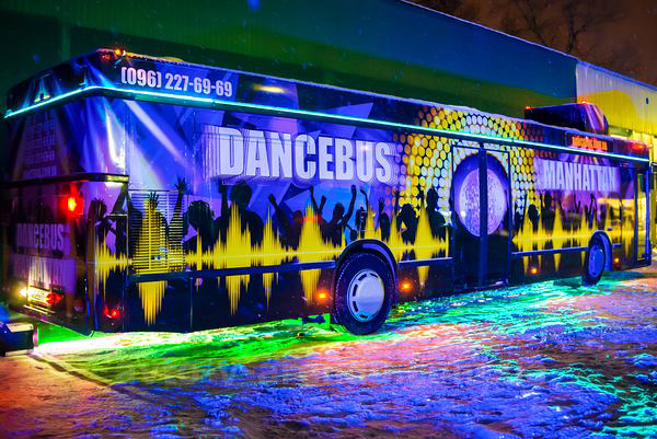 Аренда Party Bus Dancebus Manhattan с водителем в Киеве