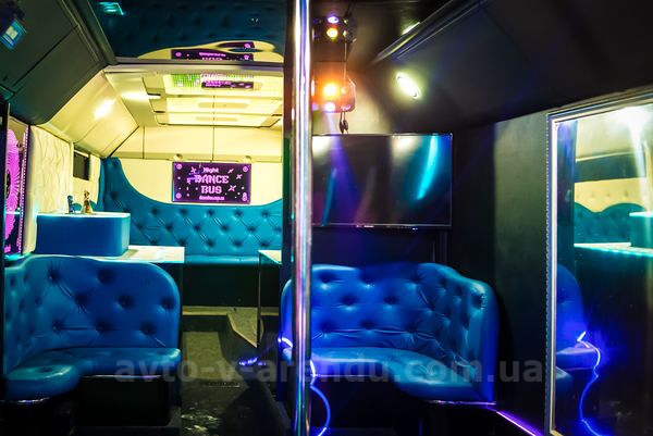 Аренда Party Bus Dancebus Manhattan с водителем в Киеве