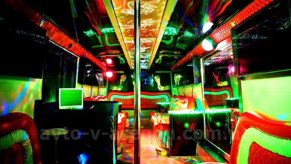 Аренда Party Bus Game Bus Infinity с водителем в Киеве