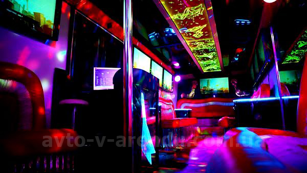 Аренда Party Bus Game Bus Infinity с водителем в Киеве