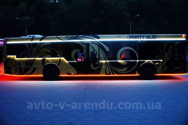 Аренда Party Bus Golden Prime с водителем в Киеве