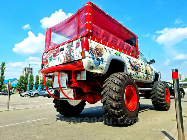 Аренда Party Bus Monster Truck Crab с водителем в Киеве
