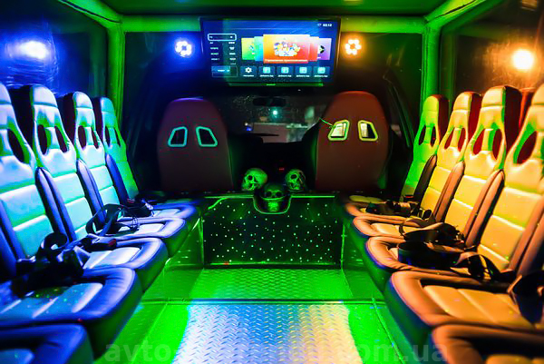 Аренда Party Bus Monster Truck с водителем в Киеве