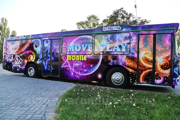 Аренда Party Bus Move & Play с водителем в Киеве