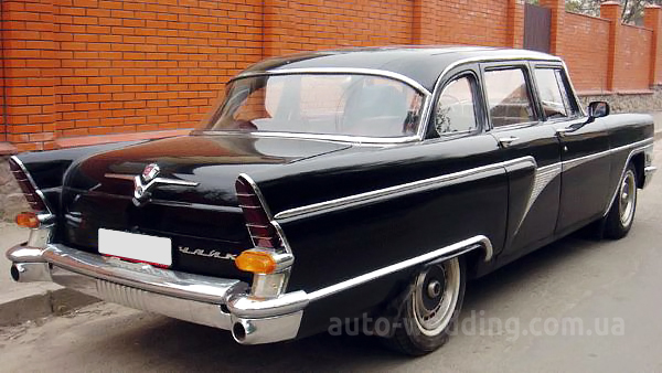 Ретро авто на свадьбу  Chayka GAZ-13 черная
