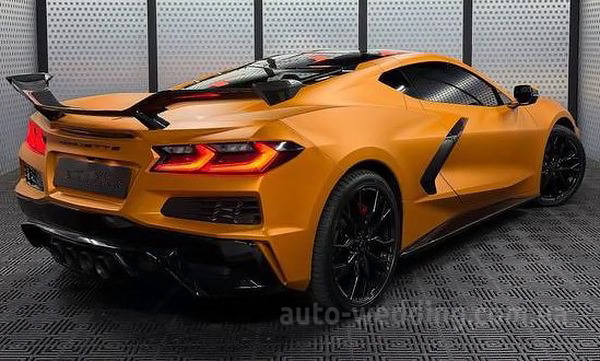 Аренда спорткара Chevrolete Corvette C8  на видеоосъемки и фотосессии с водителем в Киеве