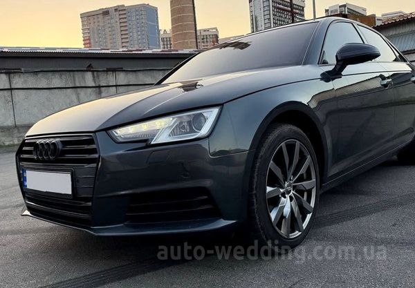 Прокат авто  Audi A4  на свадьбу с водителем в Киеве