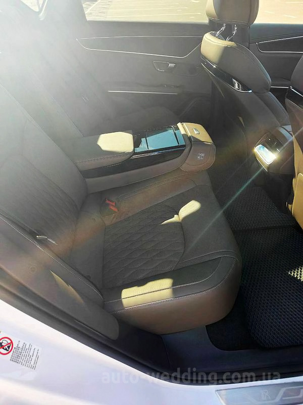Электрокар BYD HAN на свадьбу в Киеве