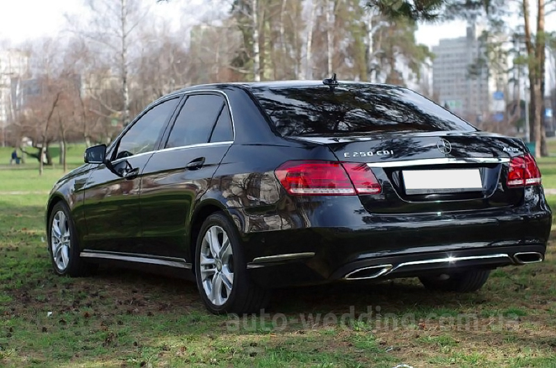 Авто на свадьбу Mercedes E250 W212 4MATIC с водителем в Киеве
