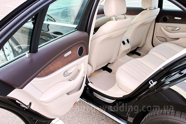Аренда Мерседес W213 на свадьбу Киев
