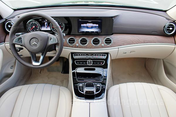 Аренда Мерседес W213 на свадьбу Киев