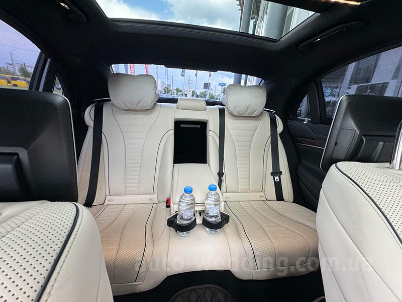 Аренда авто на свадьбу Mercedes-Benz W222 S500L с водителем в Киеве