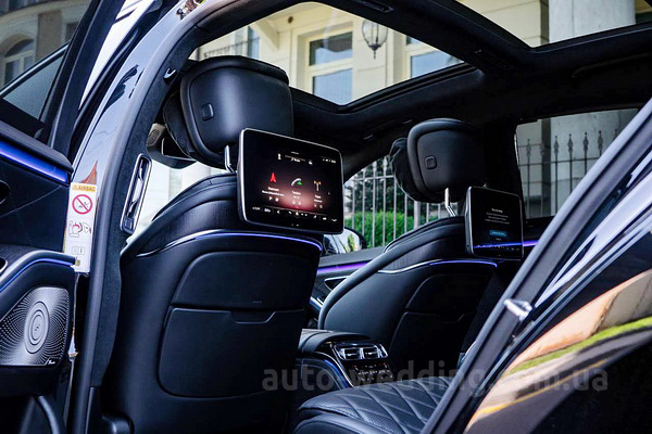 Аренда автомобиля на свадьбу Mercedes-Benz W223 400d 4MATIC S-class с водителем в Киеве